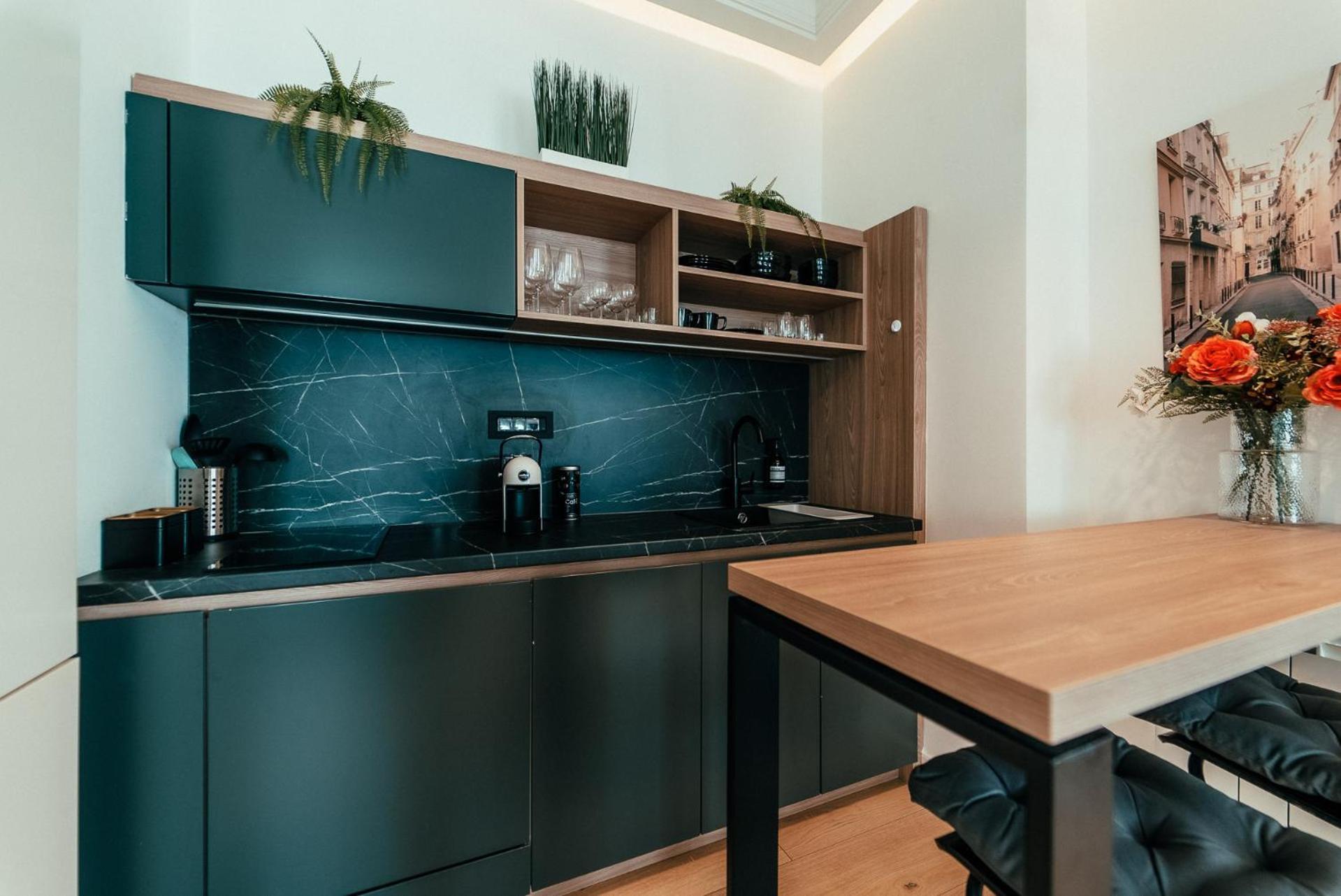 Biarritz Luxury Apartments เบลเกรด ภายนอก รูปภาพ